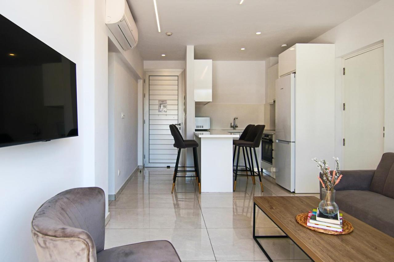 Appartement Phaedrus Living - Seaside Executive Flat Harbour 207 à Paphos Extérieur photo